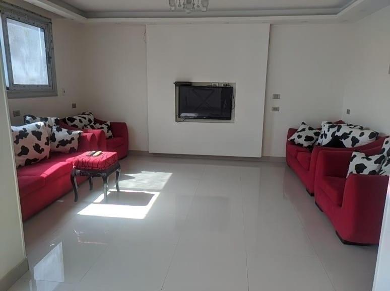 Comfy Luxurious Apartments In Central Location In Mansheyet El Bakry East Kairo Exterior foto