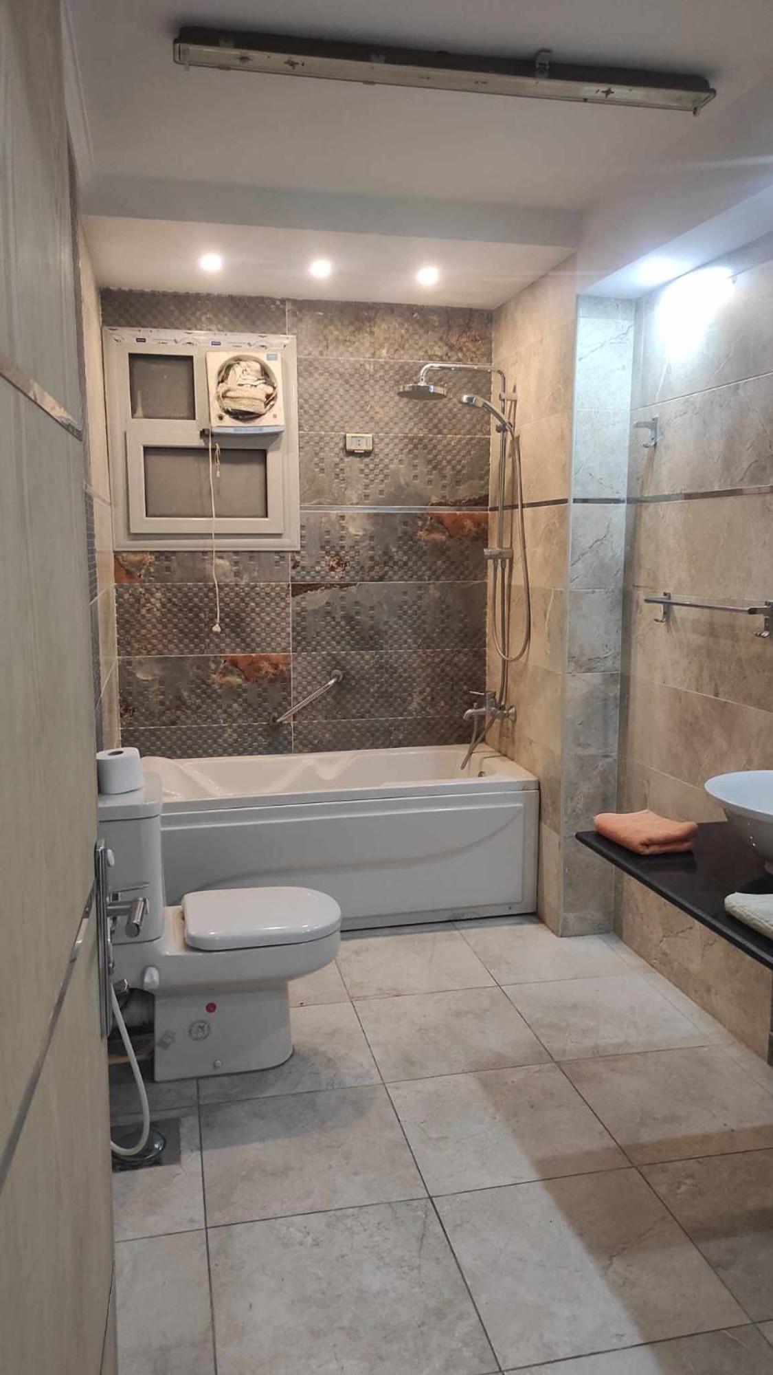 Comfy Luxurious Apartments In Central Location In Mansheyet El Bakry East Kairo Exterior foto