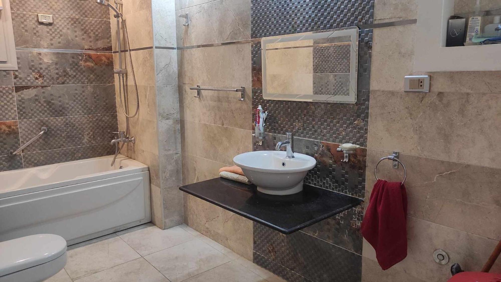 Comfy Luxurious Apartments In Central Location In Mansheyet El Bakry East Kairo Exterior foto