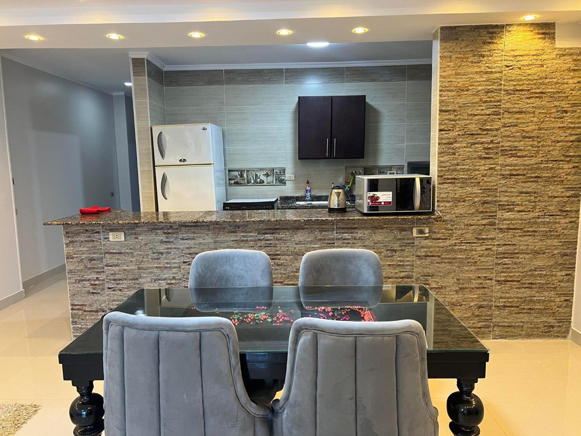 Comfy Luxurious Apartments In Central Location In Mansheyet El Bakry East Kairo Exterior foto