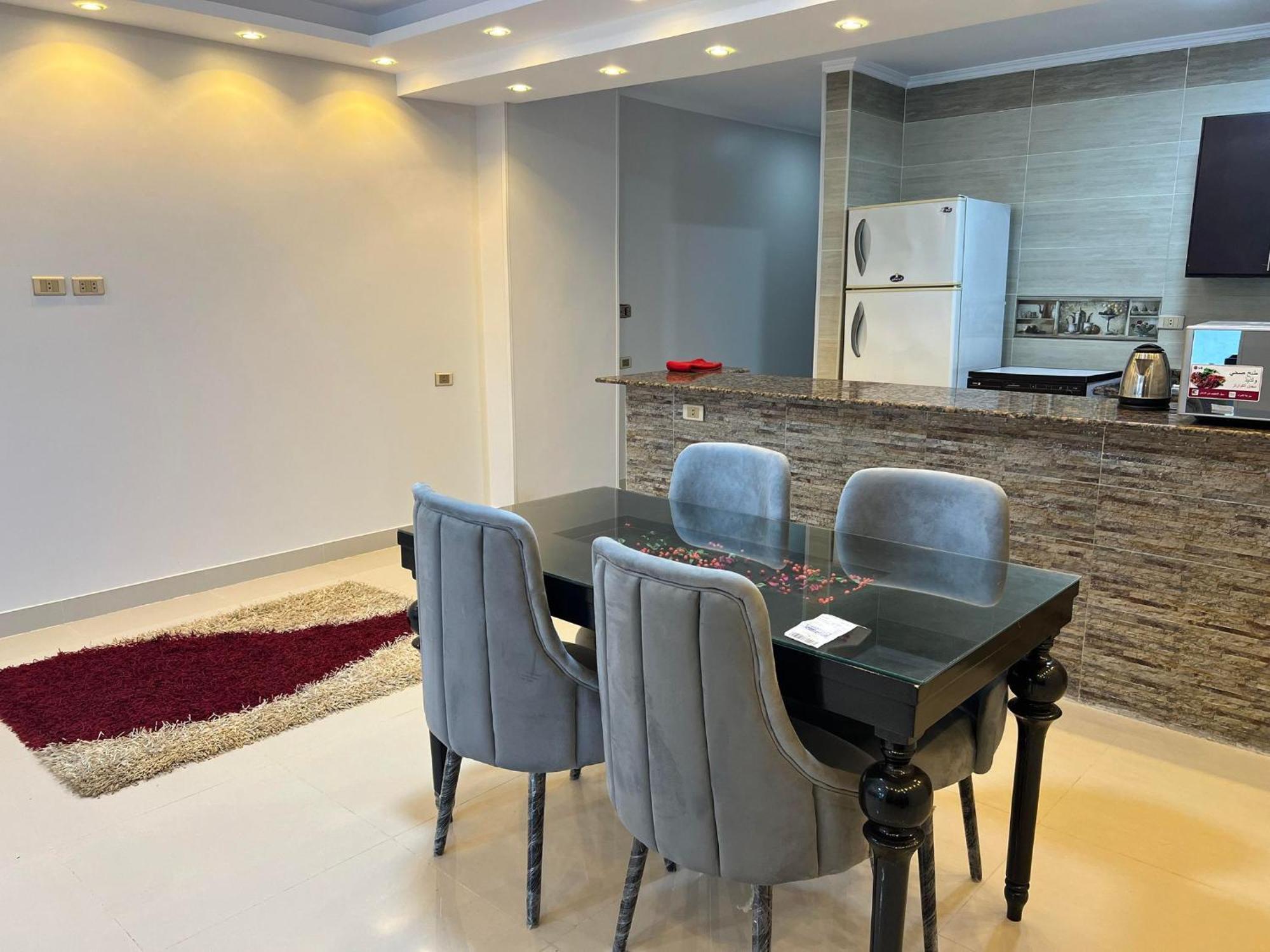 Comfy Luxurious Apartments In Central Location In Mansheyet El Bakry East Kairo Exterior foto