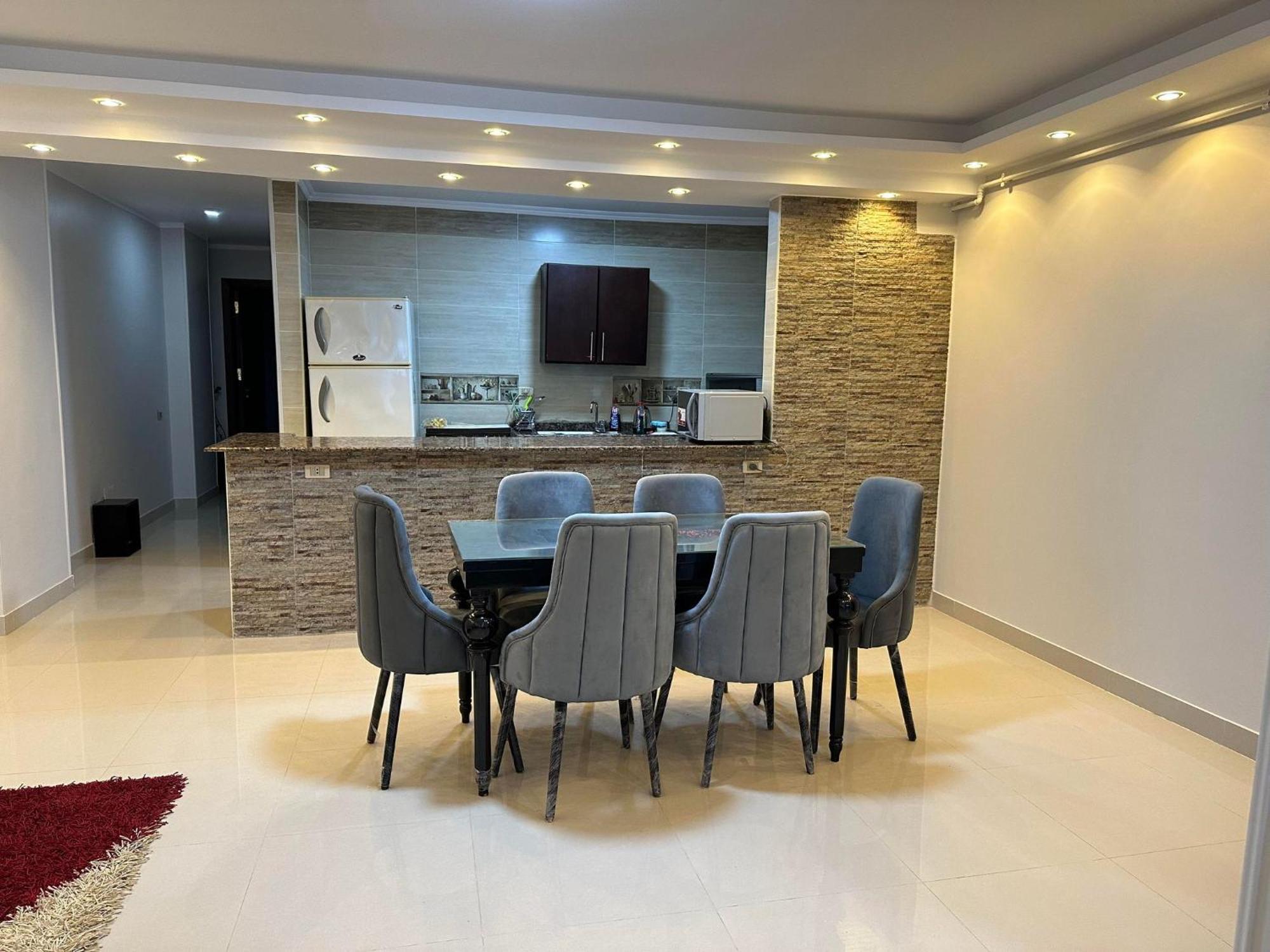 Comfy Luxurious Apartments In Central Location In Mansheyet El Bakry East Kairo Exterior foto