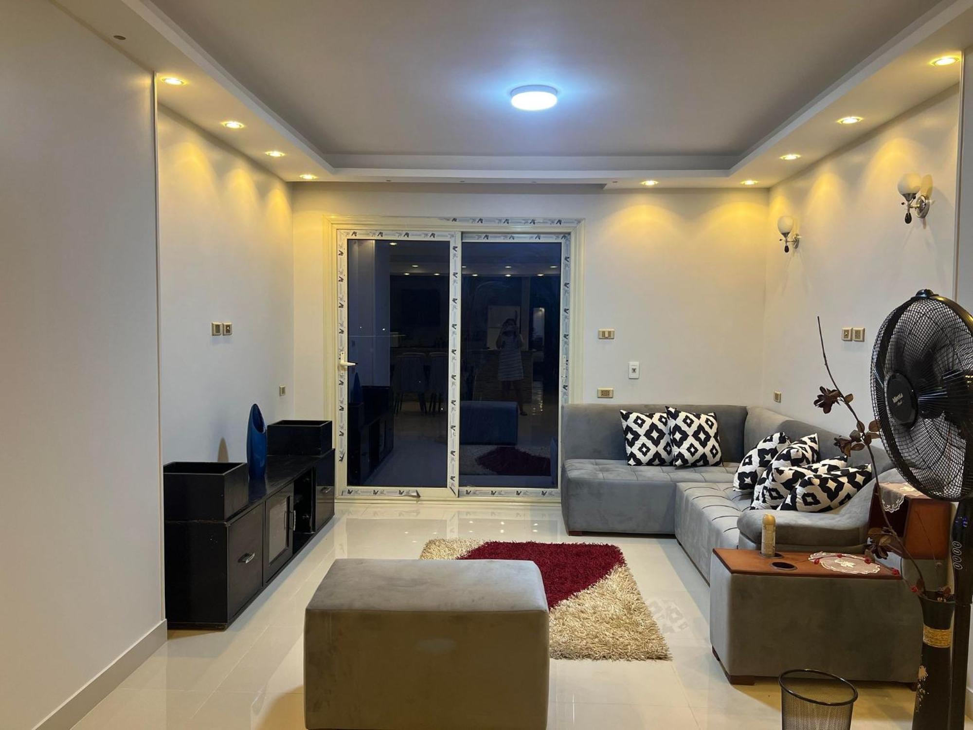 Comfy Luxurious Apartments In Central Location In Mansheyet El Bakry East Kairo Exterior foto