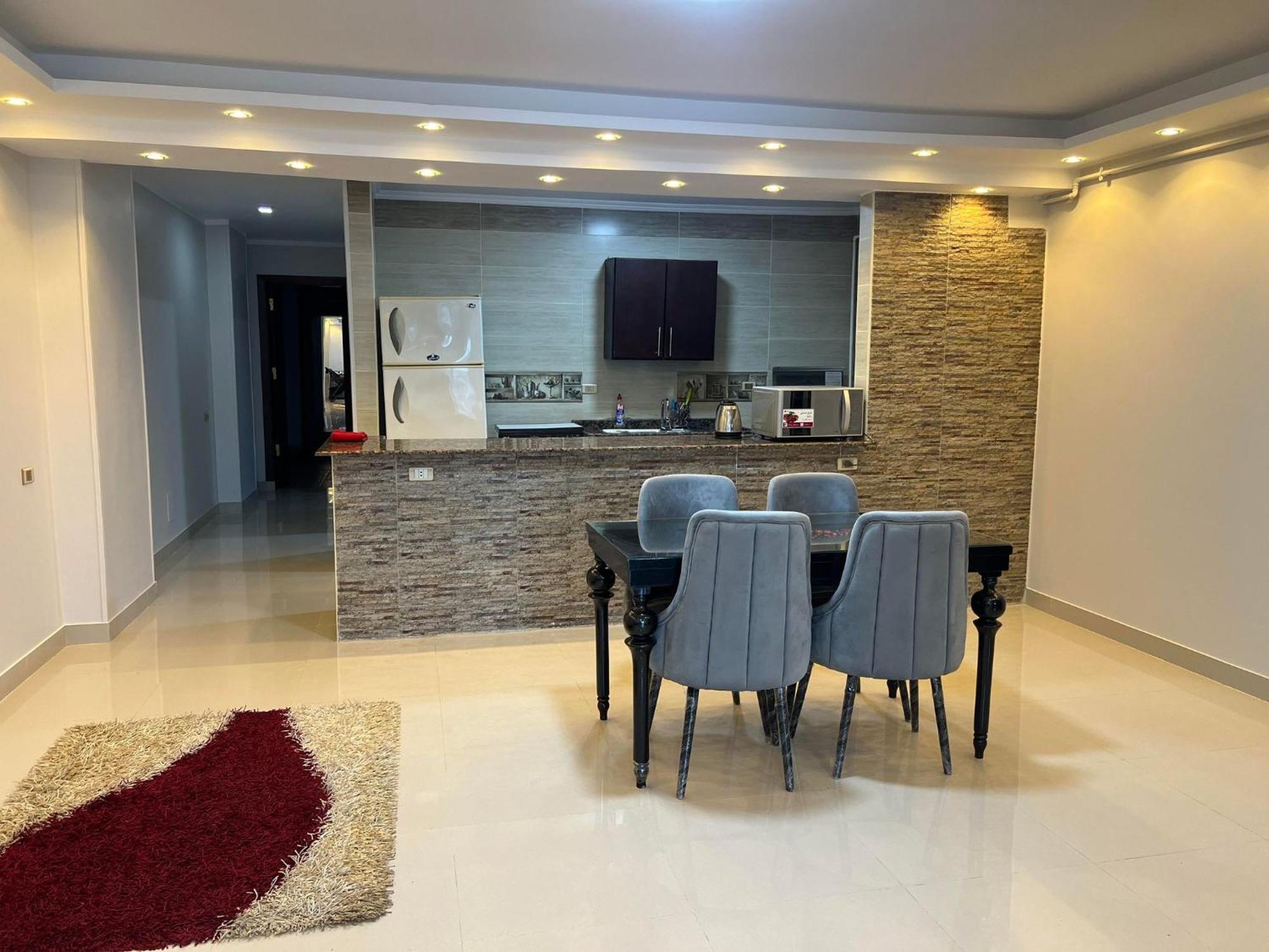 Comfy Luxurious Apartments In Central Location In Mansheyet El Bakry East Kairo Exterior foto