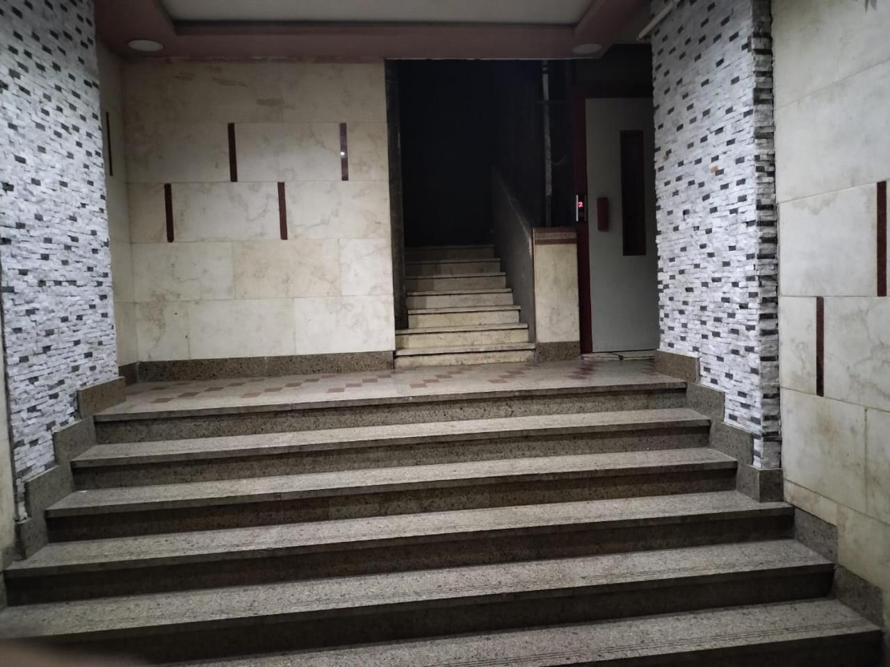 Comfy Luxurious Apartments In Central Location In Mansheyet El Bakry East Kairo Exterior foto